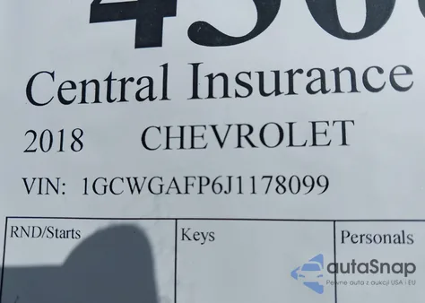 2018 Chevrolet Express 2500 Work Van z USA, uszkodzony, nr VIN 1GCWGAFP6J1178099